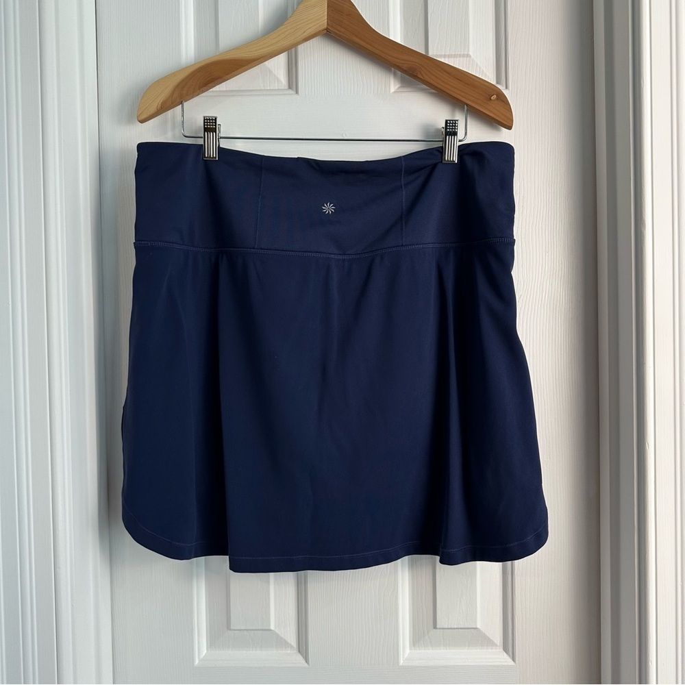 Athleta Fairway 16" Golf Skort EUC - Picture 3 of 6